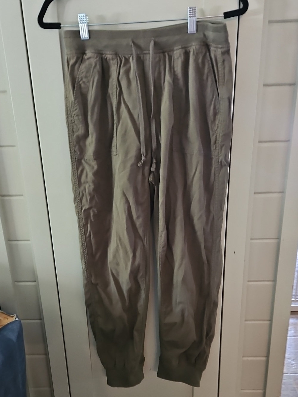 Joe Fresh Olive/Tan Jogger Style Cotton Pant with Drawstring Sz Small